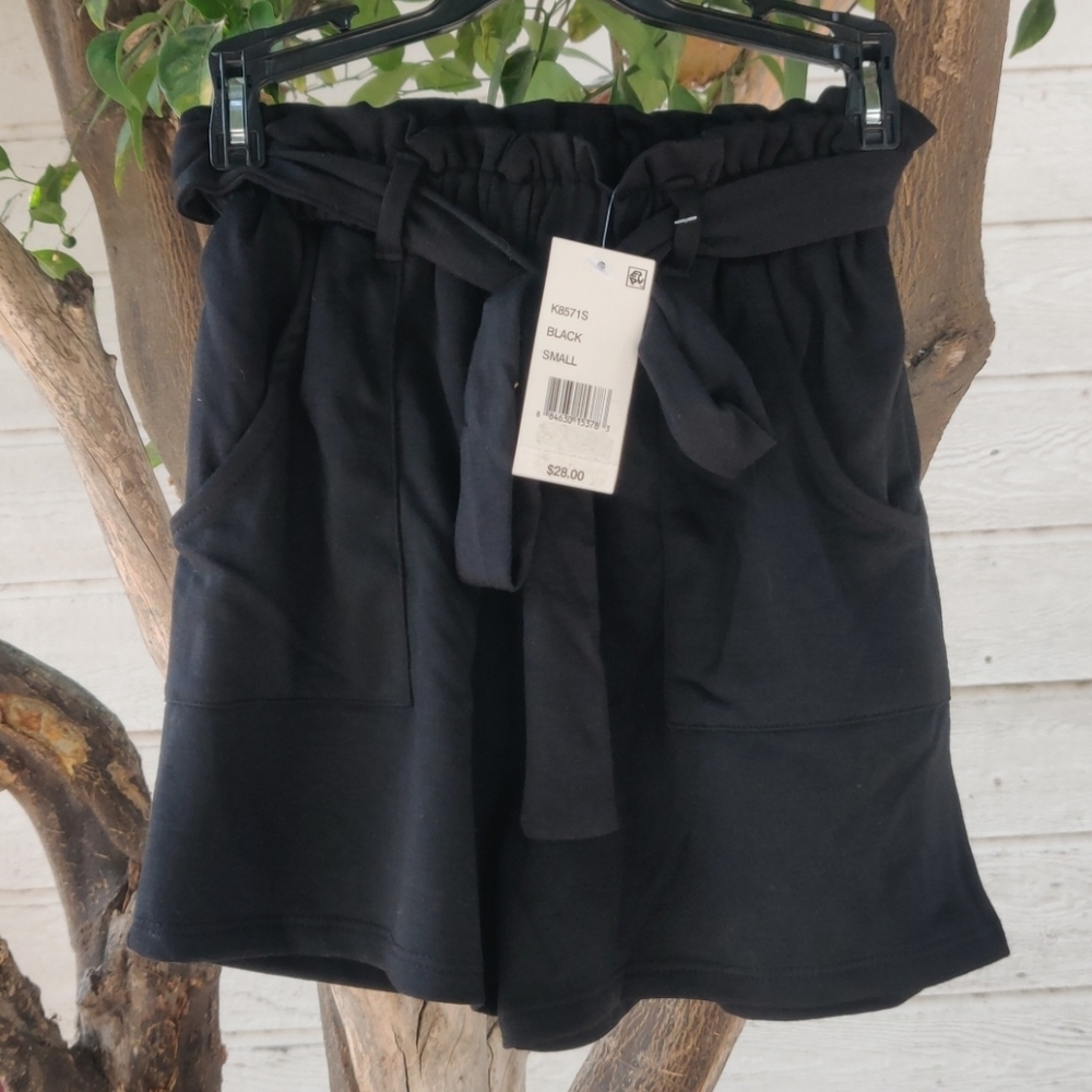 Monteau girl shorts size S   color black